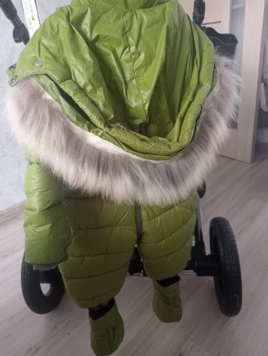 Продам комбинезон детский