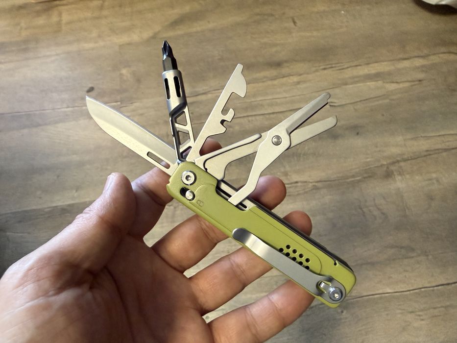 Мултитул HKG  - ЧИСТО НОВ