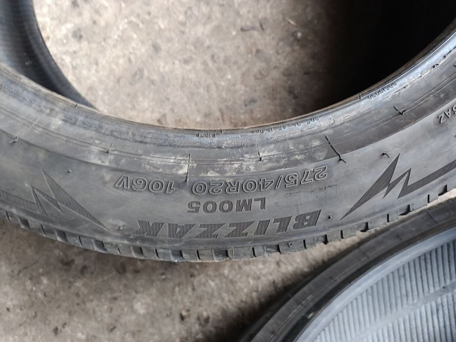 Зимни гуми -20цола-275/40-1бр.-60лв."BRIDGESTONE"