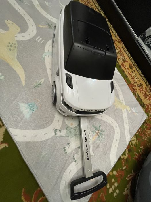 Bagaj copii forma masina