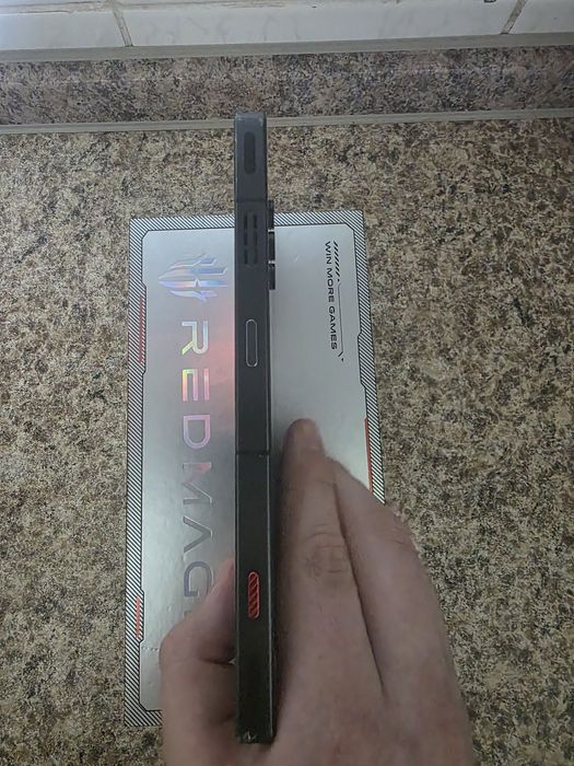 Nubia REDMAGIC 8 Pro Void