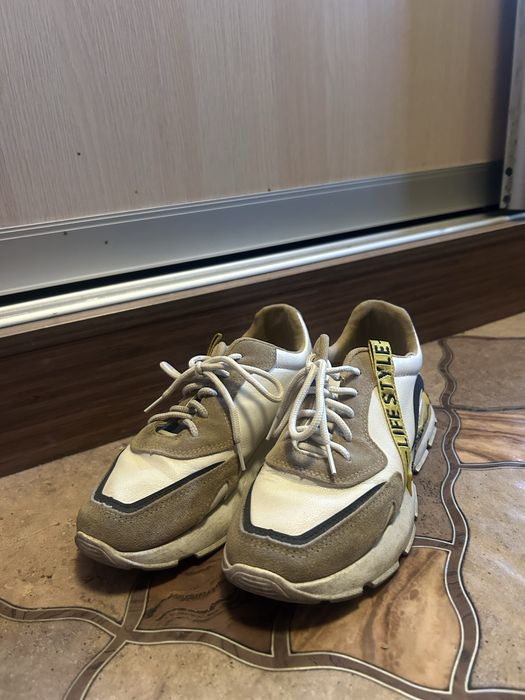 Ботинки,кроссовки