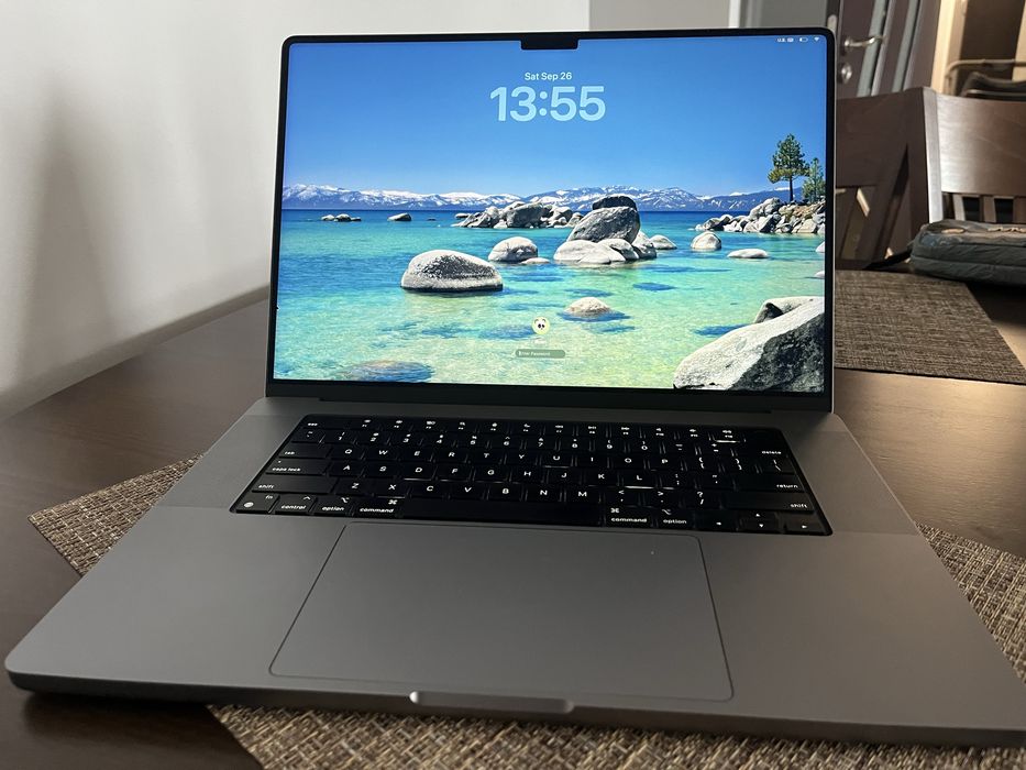 Apple MacBook Pro 16″ M1 Max / 32GB / 1TB SSD