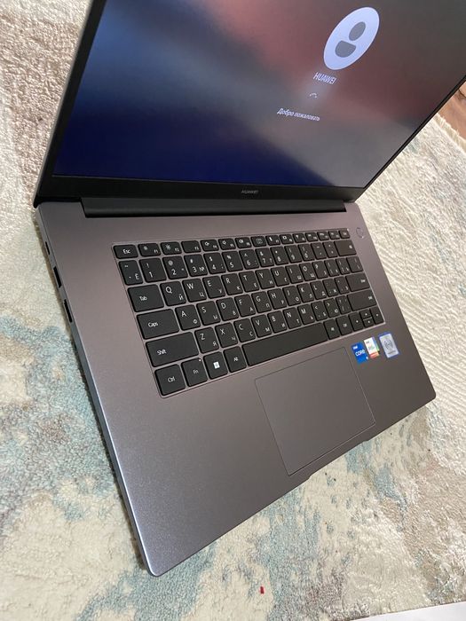 Новом сос Huawei Core i5, 1155G7 SSD