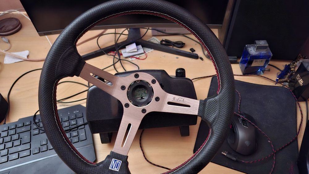 Волан logitech g27+shifter+спортен волан