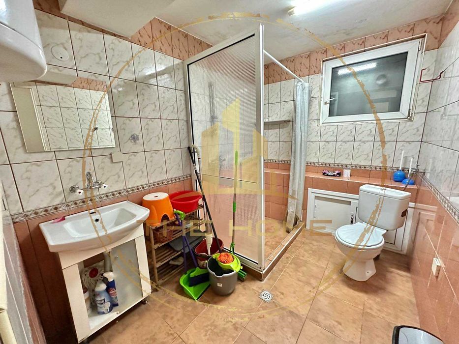 Дава се под наем Тристаен апартамент в Варна, ВИНС - 65 кв.м за 300 € - Снимка #7