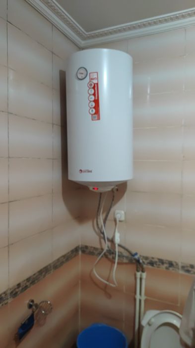 Сантехник , установщик бытовой техники.