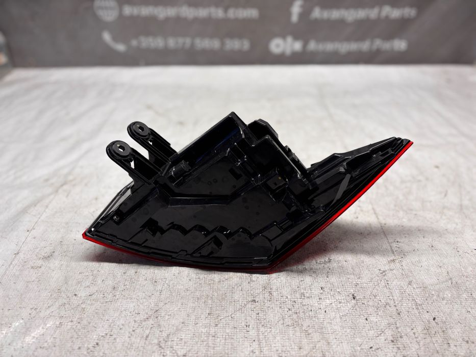 Стоп външен ляв • Skoda Enyaq  • 2021–