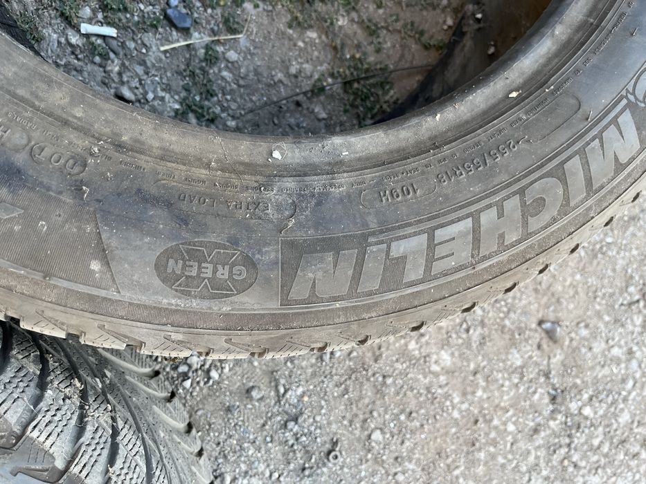 продам резину 255/55/R18 мишлен