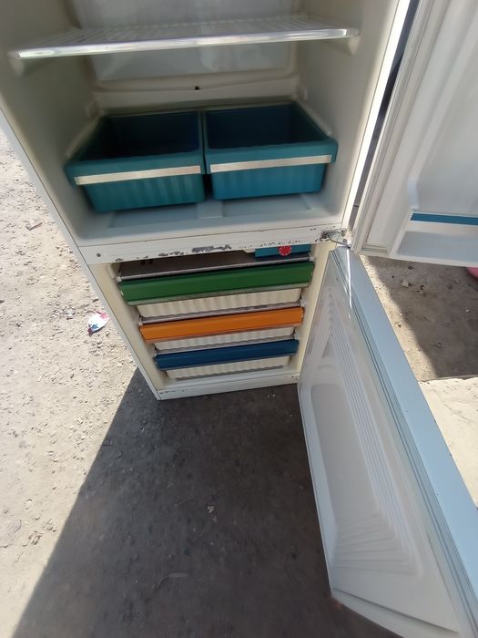 LIEBHERR haladilnik xolati zoʻr