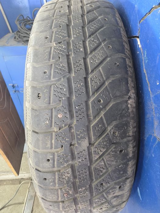 Продам запаску на ваз лада R14