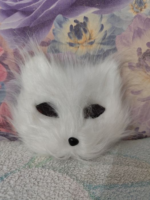 Маска квадробера в хорошем состоянии