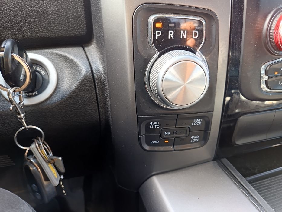 Dodge RAM 1500 2014