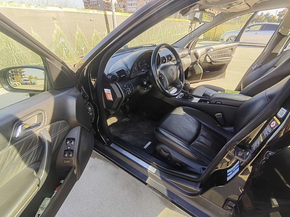 MERCEDES-BENZ C-Class 2005 — imagine 2