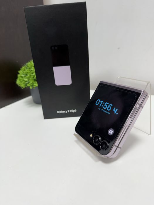 Samsung Galaxy Z Flip 5 512 GB 8GB RAM