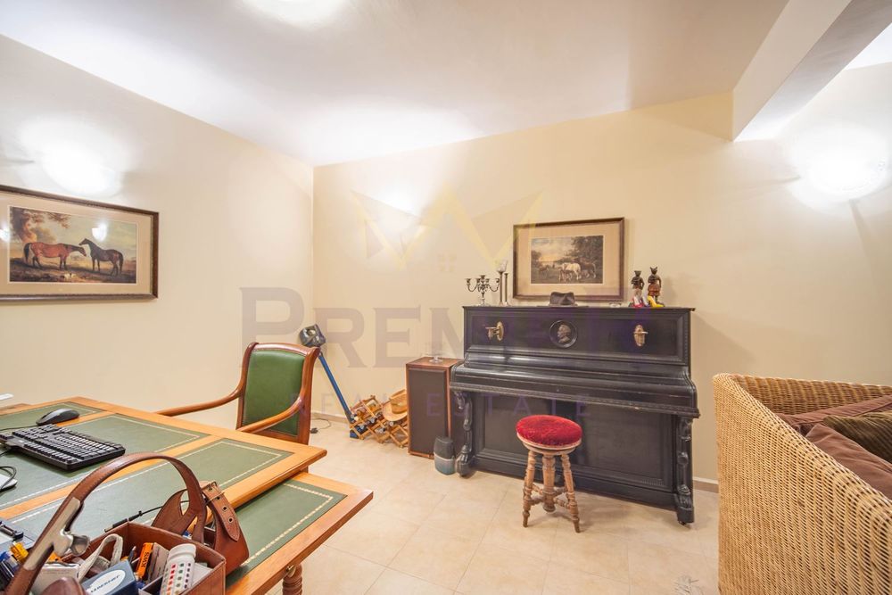 Продава се Многостаен апартамент в Свети Влас - 208 кв.м за 687 €/кв.м - Снимка #12