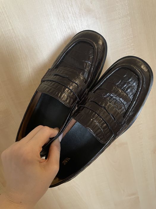 Лоуфъри естествена кожа Zara