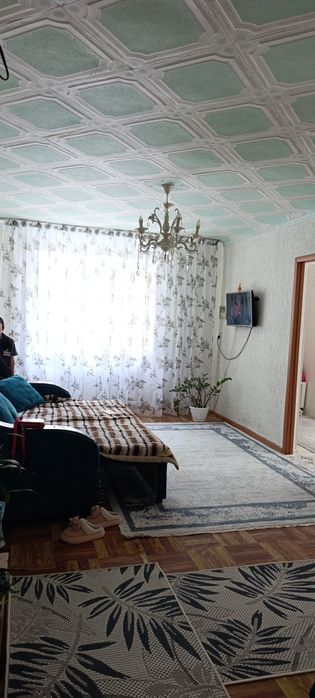 Продается 2-комнатная квартира