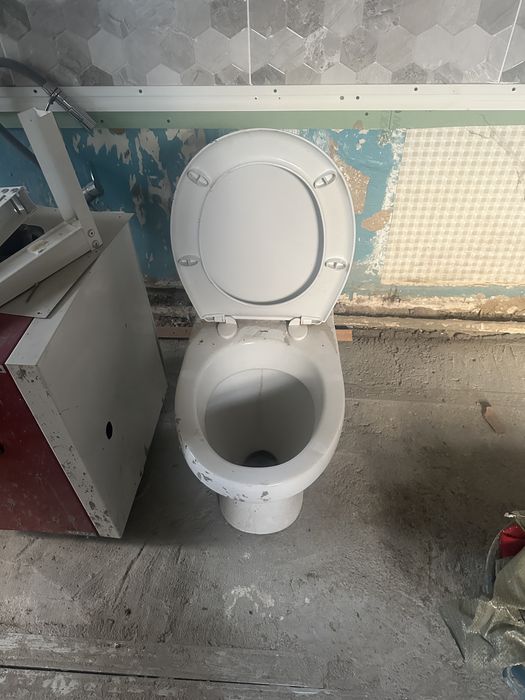 Продам унитаз не дорого