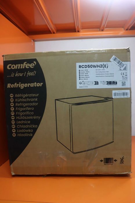 Мини хладилник Comfee RCD50WH2(E) / 43L, лек транспортен ДЕФЕКТ