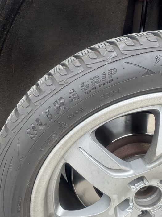 Roti  Audi R17 echipate de iarna