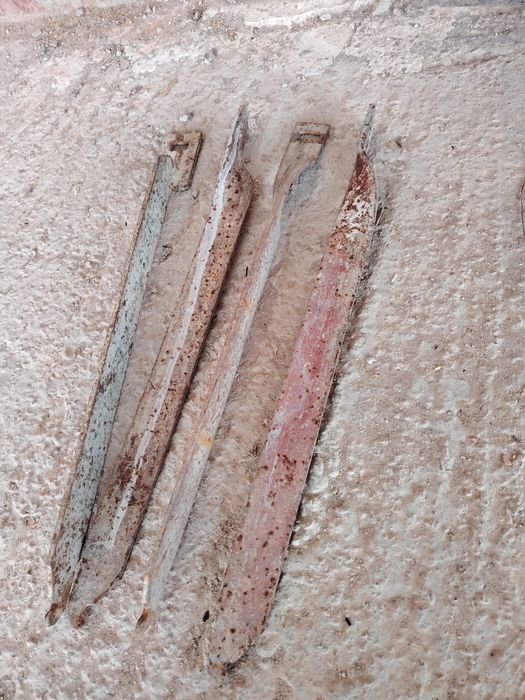 Montanti pentru cofrage de 50 cm