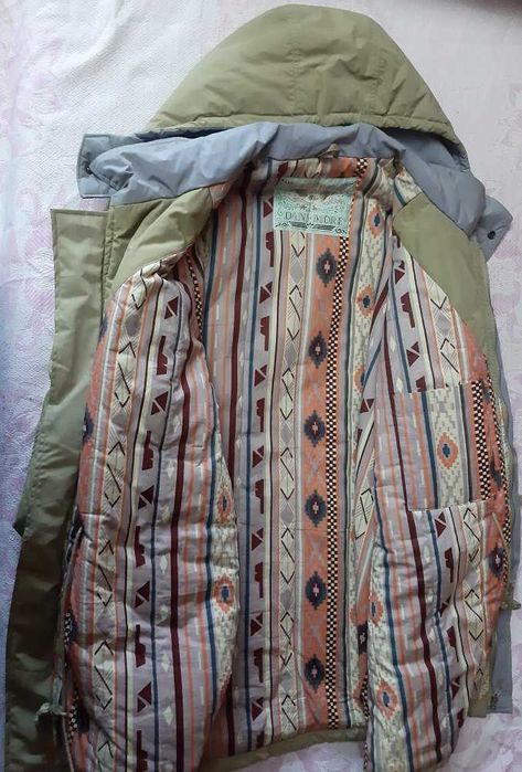 Продам зимнюю куртку