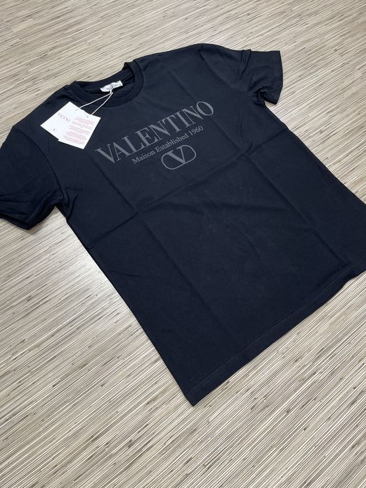 Tricou Valentino marimea M,nou cu eticheta