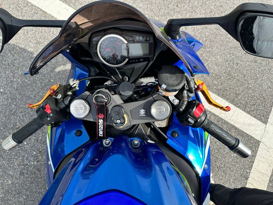 Suzuki GSX1000R 2014 года выпуска