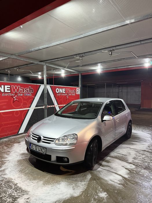 Vand Golf 5 1.4 benzina