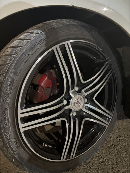 Диски с резиной на ваз