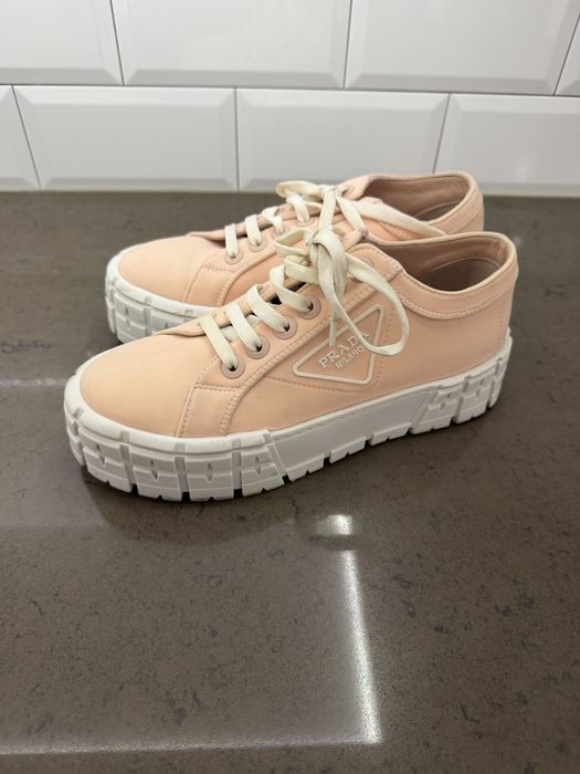 Маратонки дамски  Prada