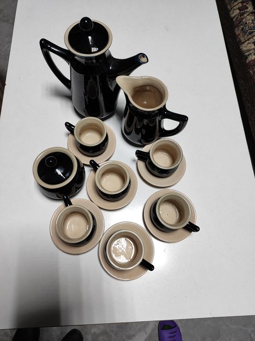 Продам столовые наборы все сервисы