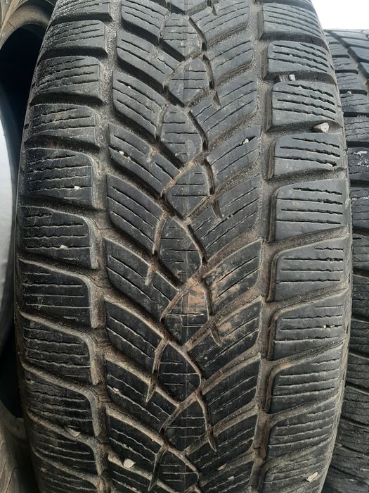 Продам шины 225/65/17 фильда