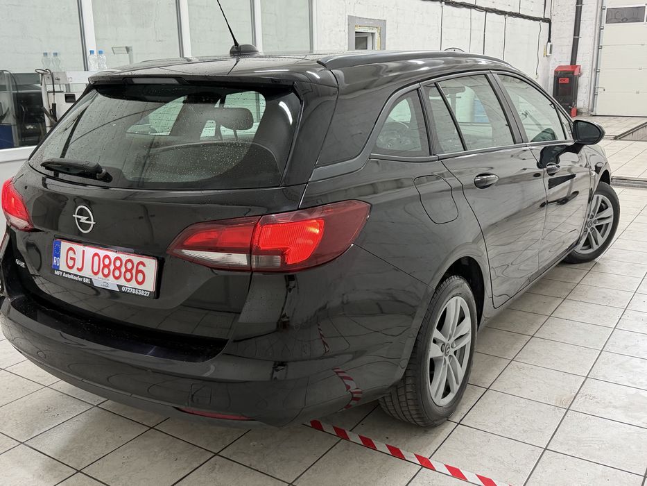 OPEL Astra 2021 — imagine 3