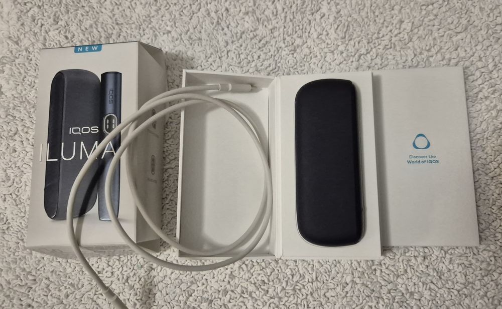 IQOS ILUMA i Albastru închis
