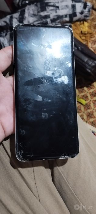 Honor 200 sotlad