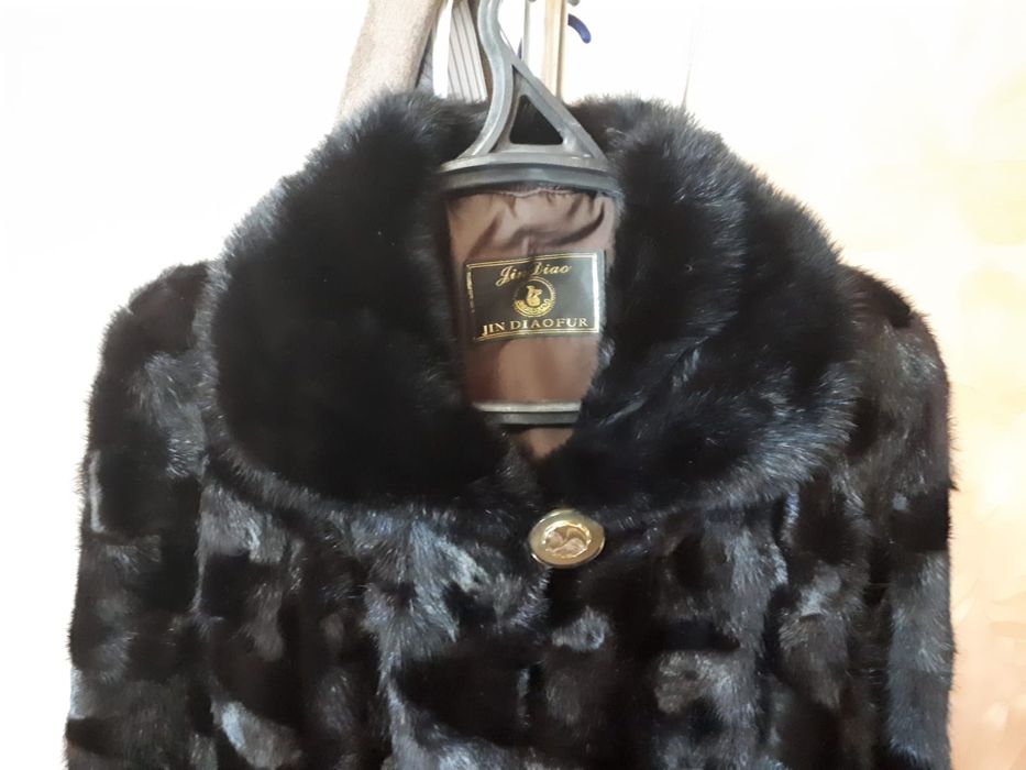 Продам норковую шубу