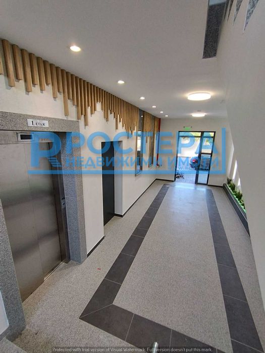 Продава се Двустаен апартамент в Търговище, Център - 60 кв.м за 1033 €/кв.м - Снимка #14