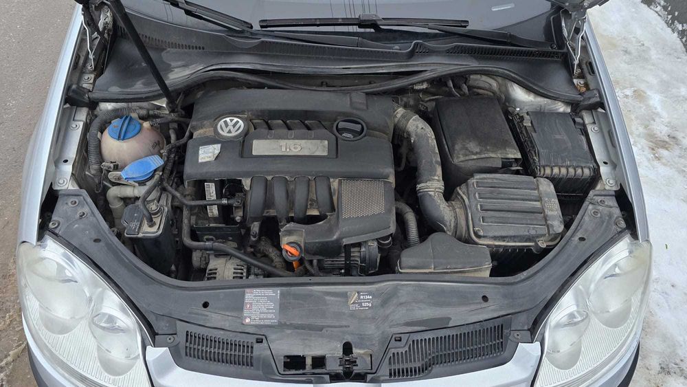 Golf 5 1.6 MPI an 2008