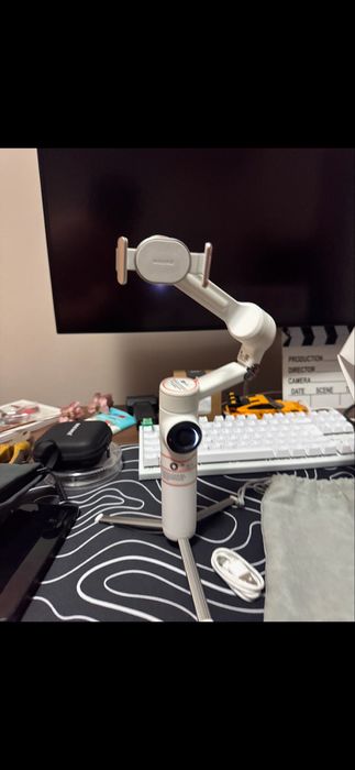 Insta360 flow 2 pro phone gimbal/гимбъл за телефон