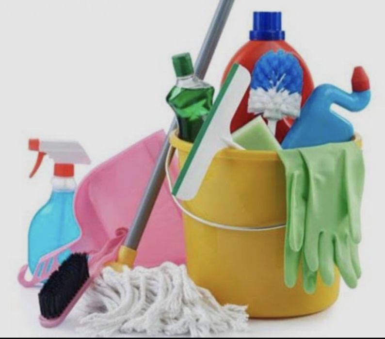 Execut servicii de curatenie la domiciliu sau birouri