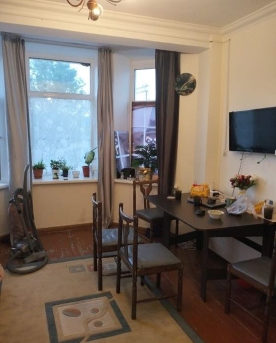 Продам.3 ком с печным отоплением