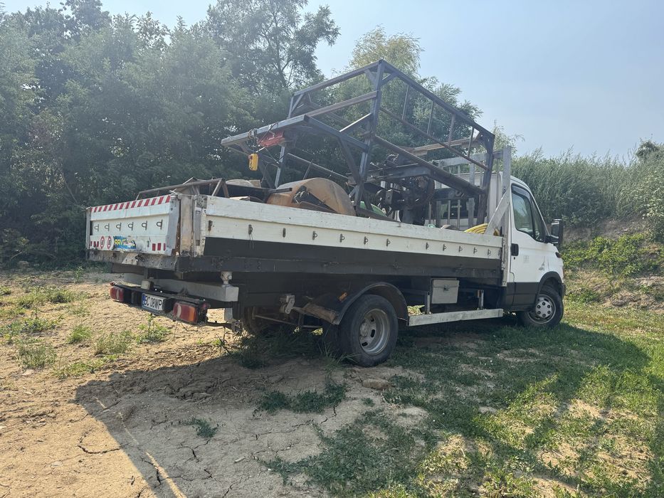 Iveco 2.8 diesel / basculabil