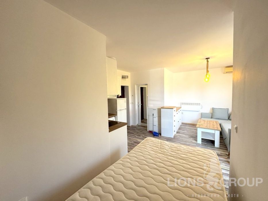 Дава се под наем Едностаен апартамент в Варна, м-т Траката - 40 кв.м за 448.8 € - Снимка #4