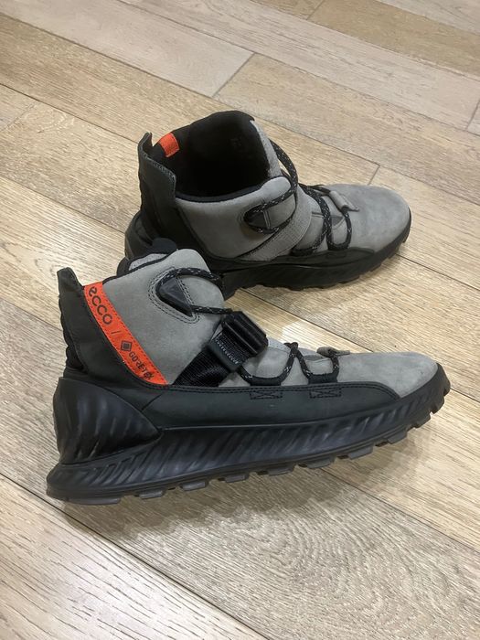 ECCO Men's Exostrike Gore-tex Waterproof Buckle Hiking Boot