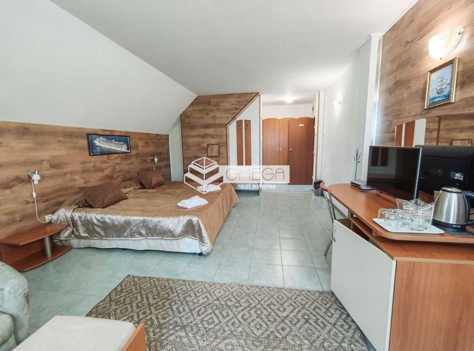 Продава се Хотел в Свети Влас - 930 кв.м за 936 €/кв.м - Снимка #14