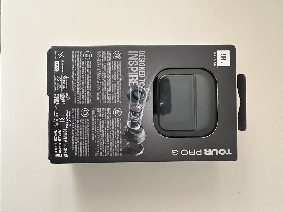Casti JBL TOUR pro 3