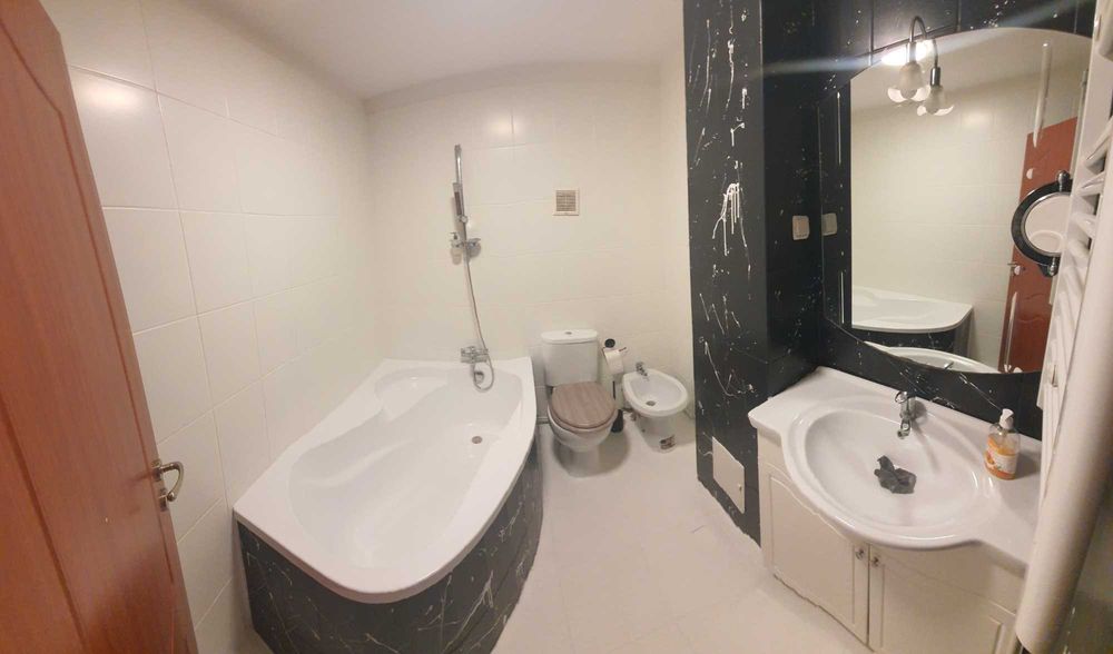 Inchiriez apartament cu doua camere