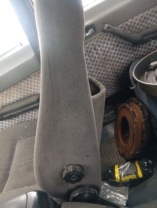 Продам комплект сидений